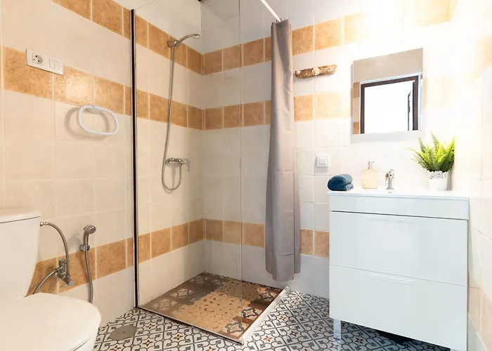 Neon Tenerife Arona (Tenerife)